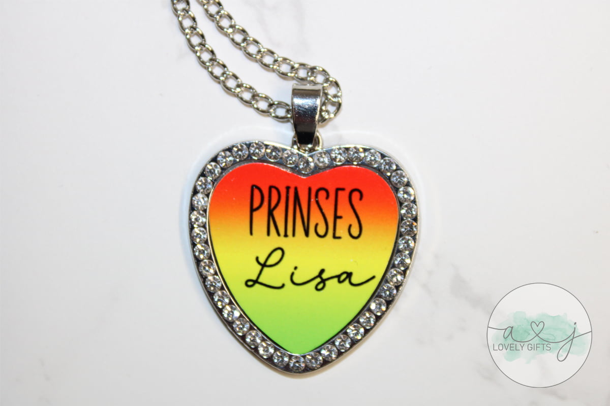carnaval_ketting_hart
